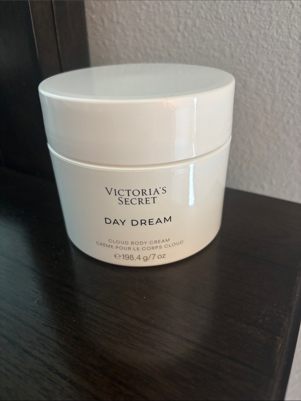 Victoria's Secret Day Dream Body Cream — White